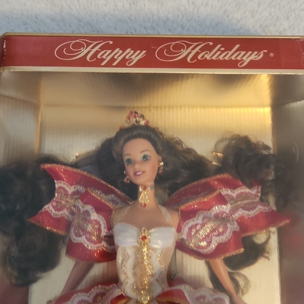 Barbie Happy Holidays Special Edition Hallmark (1997) NRFB Blue Eyes - Picture 3 of 9